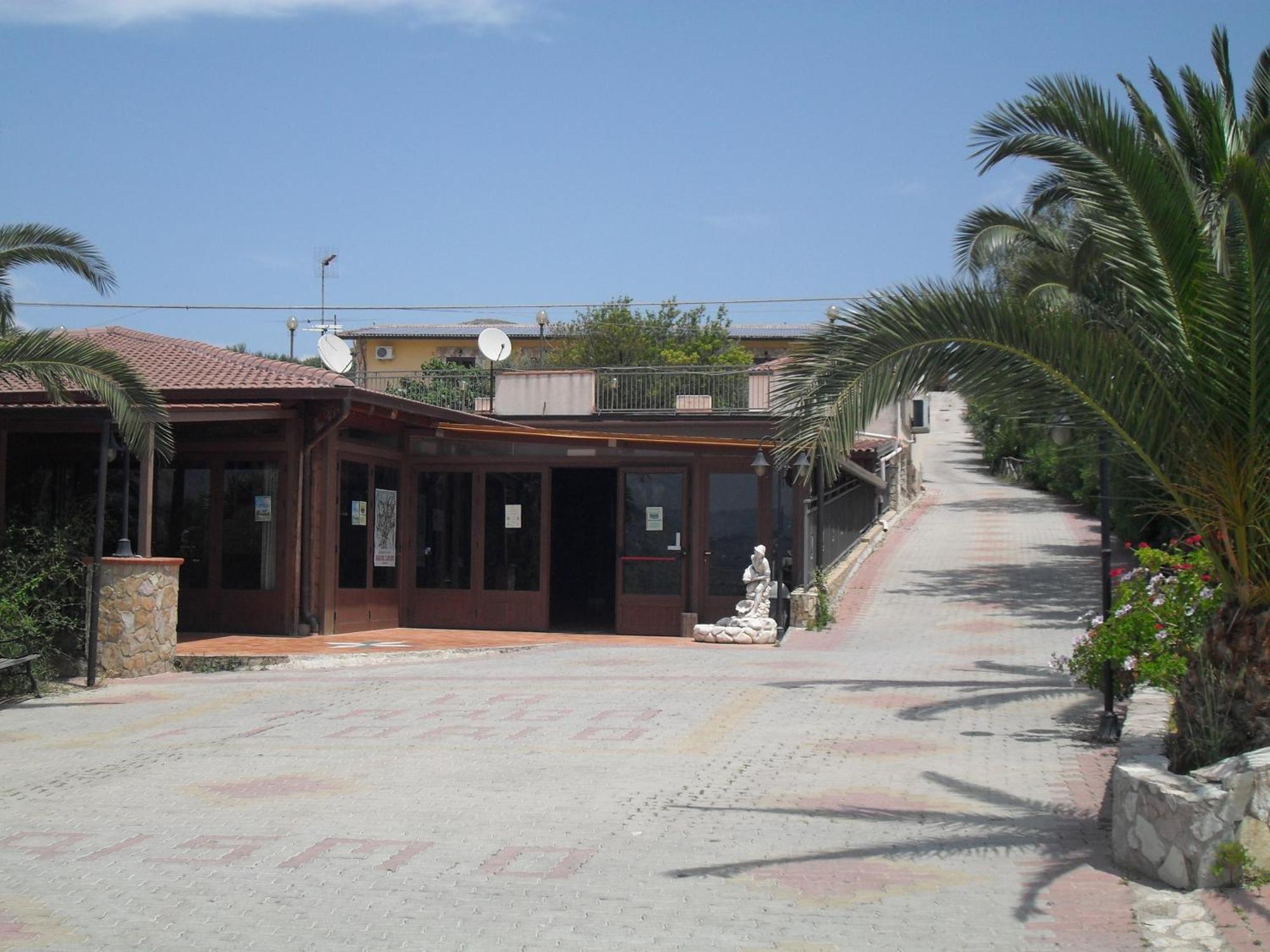 Agriturismo La Targa Buonfornello المظهر الخارجي الصورة